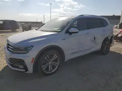 3VV4B7AX5JM162268 2018 VOLKSWAGEN TIGUAN