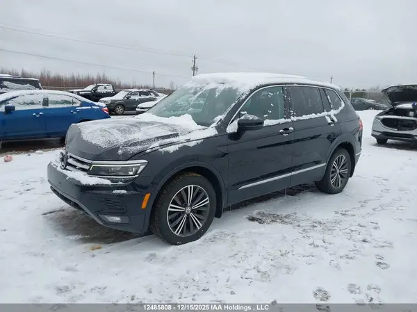 3VV4B7AX5JM191477 2018 VOLKSWAGEN TIGUAN - Image 2