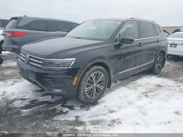 3VV4B7AX5JM194220 2018 VOLKSWAGEN TIGUAN - Image 2