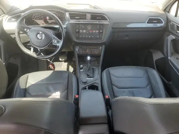 3VV4B7AX5JM201201 2018 VOLKSWAGEN TIGUAN - Image 8