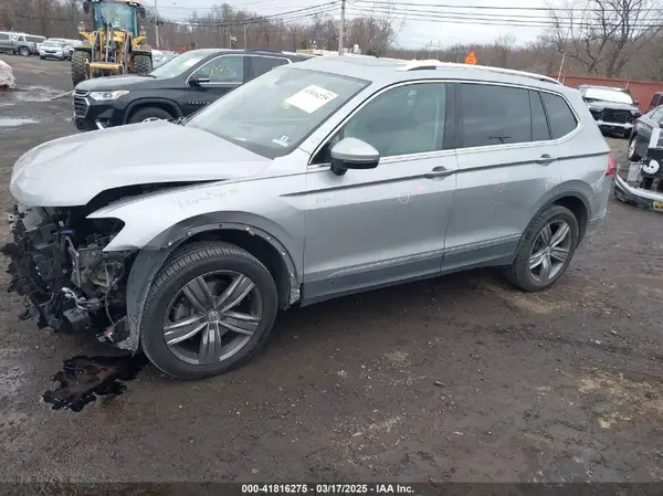 3VV4B7AX5KM178620 2019 VOLKSWAGEN TIGUAN - Image 2