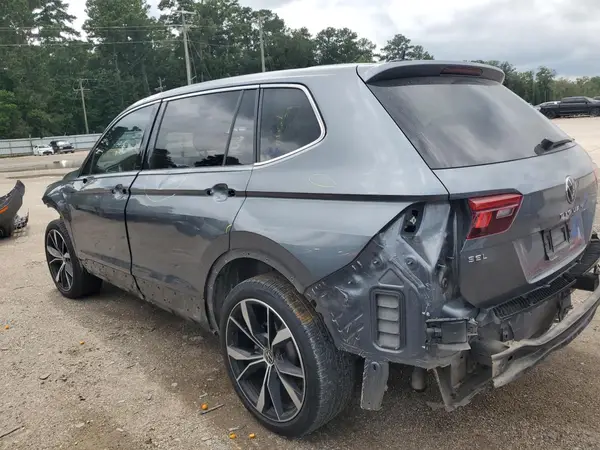 3VV4B7AX5NM045229 2022 VOLKSWAGEN TIGUAN - Image 2