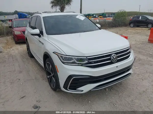 3VV4B7AX5NM111133 2022 VOLKSWAGEN TIGUAN - Image 1
