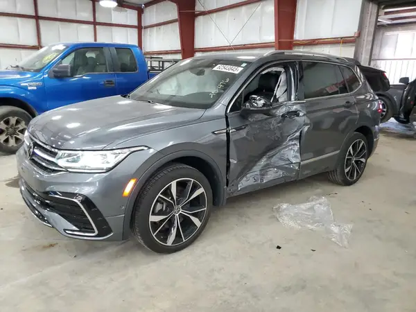 3VV4B7AX5NM164074 2022 VOLKSWAGEN TIGUAN - Image 1