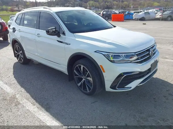 3VV4B7AX5NM167234 2022 VOLKSWAGEN TIGUAN - Image 1