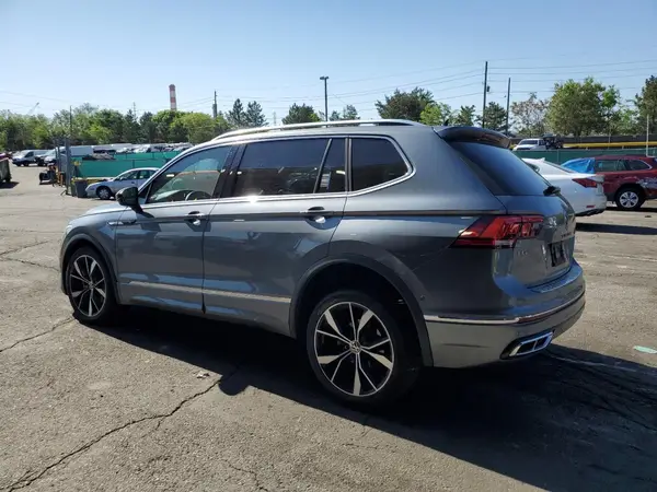 3VV4B7AX5NM168156 2022 VOLKSWAGEN TIGUAN - Image 2