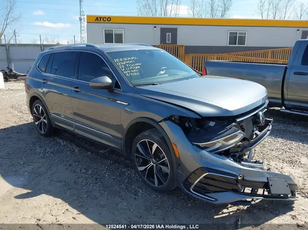 3VV4B7AX5PM127027 2023 VOLKSWAGEN TIGUAN - Image 1