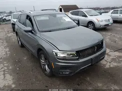 3VV4B7AX6JM132423 2018 VOLKSWAGEN TIGUAN