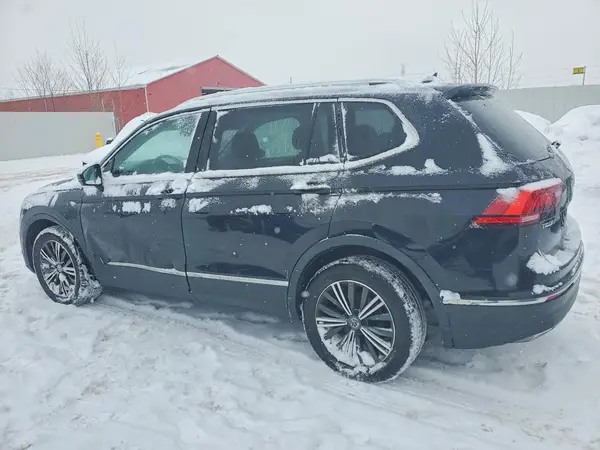 3VV4B7AX6JM146483 2018 VOLKSWAGEN TIGUAN - Image 2