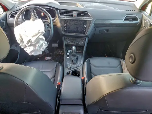 3VV4B7AX6JM188376 2018 VOLKSWAGEN TIGUAN - Image 8