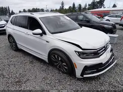 3VV4B7AX6JM201417 2018 VOLKSWAGEN TIGUAN