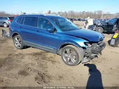 3VV4B7AX6JM219111 2018 VOLKSWAGEN TIGUAN