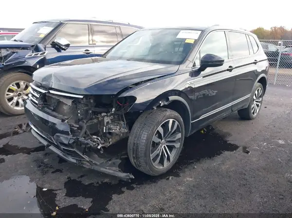 3VV4B7AX6KM035210 2019 VOLKSWAGEN TIGUAN - Image 2