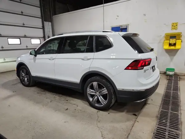 3VV4B7AX6KM155721 2019 VOLKSWAGEN TIGUAN - Image 2