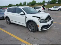 3VV4B7AX6KM181719 2019 VOLKSWAGEN TIGUAN