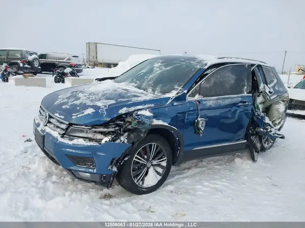 3VV4B7AX6LM140203 2020 VOLKSWAGEN TIGUAN - Image 2