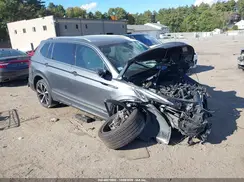 3VV4B7AX6NM047183 2022 VOLKSWAGEN TIGUAN