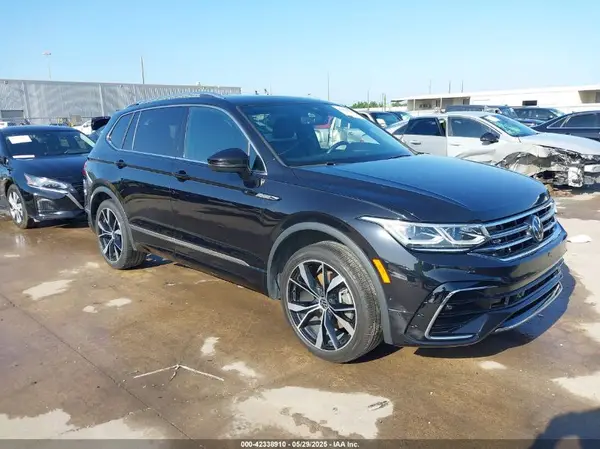 3VV4B7AX6NM090387 2022 VOLKSWAGEN TIGUAN - Image 1