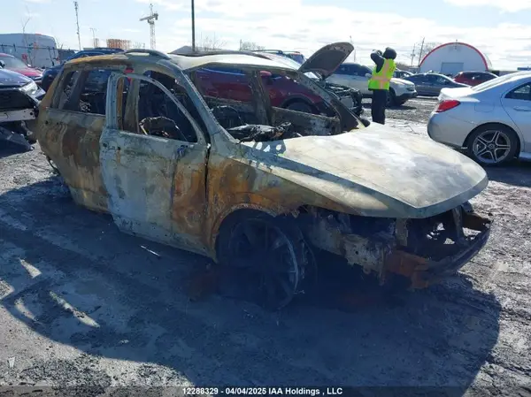 3VV4B7AX6RM034939 2024 VOLKSWAGEN TIGUAN - Image 1