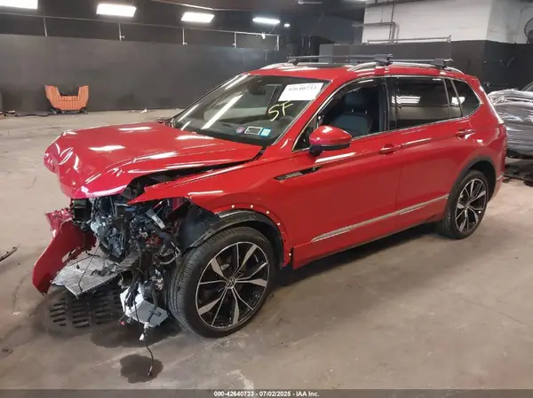 3VV4B7AX6RM127301 2024 VOLKSWAGEN TIGUAN - Image 2