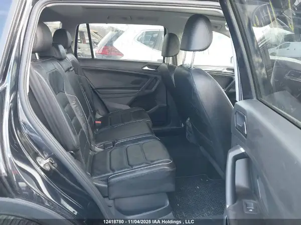 3VV4B7AX7JM116490 2018 VOLKSWAGEN TIGUAN - Image 8