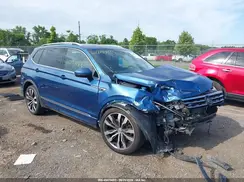 3VV4B7AX7JM162479 2018 VOLKSWAGEN TIGUAN