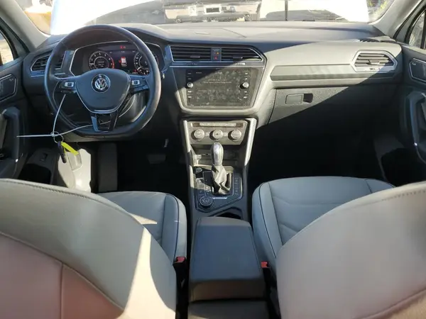3VV4B7AX7JM176463 2018 VOLKSWAGEN TIGUAN - Image 8