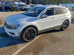3VV4B7AX7JM197667 2018 VOLKSWAGEN TIGUAN