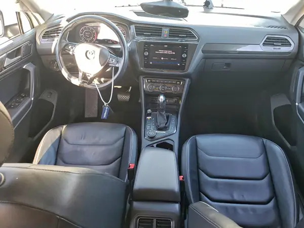3VV4B7AX7JM197667 2018 VOLKSWAGEN TIGUAN - Image 8