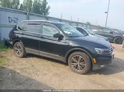 3VV4B7AX7KM138605 2019 VOLKSWAGEN TIGUAN