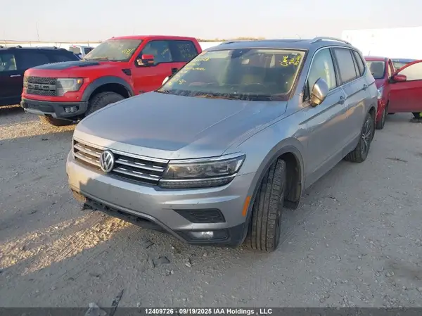 3VV4B7AX7KM158630 2019 VOLKSWAGEN TIGUAN - Image 2