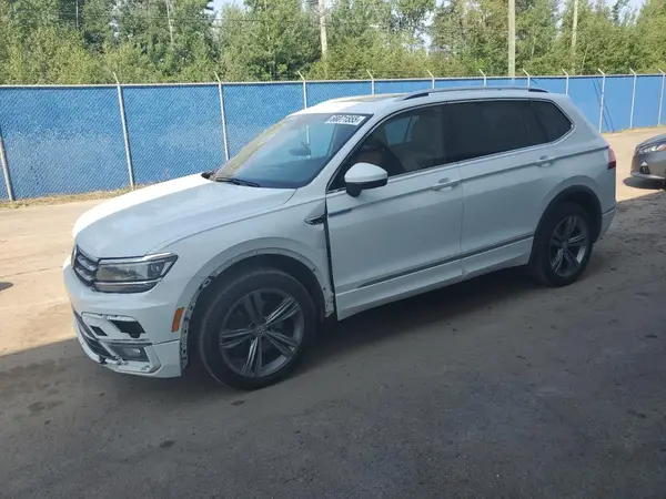 3VV4B7AX7LM029840 2020 VOLKSWAGEN TIGUAN - Image 1