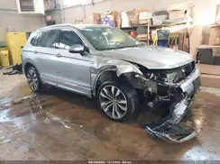3VV4B7AX7LM111891 2020 VOLKSWAGEN TIGUAN