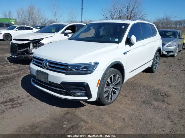 3VV4B7AX7MM080580 2021 VOLKSWAGEN TIGUAN - Image 2