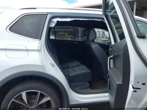3VV4B7AX7NM084792 2022 VOLKSWAGEN TIGUAN - Image 8