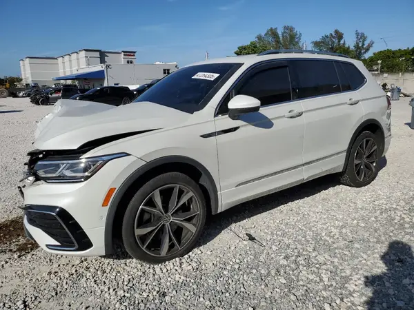 3VV4B7AX7NM116561 2022 VOLKSWAGEN TIGUAN - Image 1