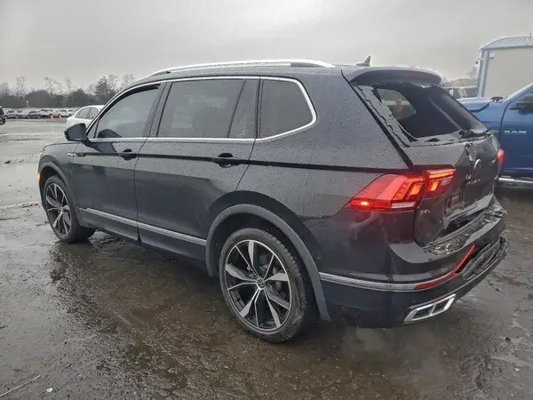 3VV4B7AX7RM044685 2024 VOLKSWAGEN TIGUAN - Image 2