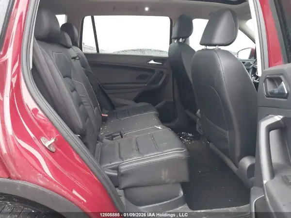 3VV4B7AX8JM118913 2018 VOLKSWAGEN TIGUAN - Image 8