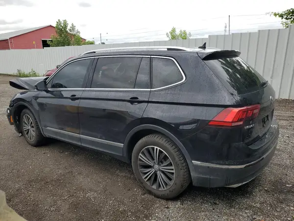 3VV4B7AX8JM143942 2018 VOLKSWAGEN TIGUAN - Image 2