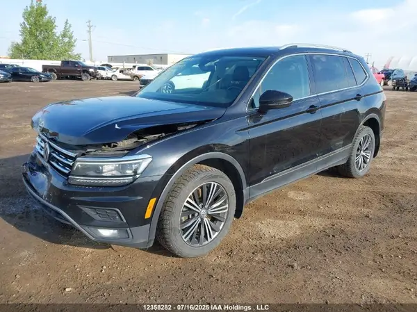 3VV4B7AX8KM105516 2019 VOLKSWAGEN TIGUAN - Image 2