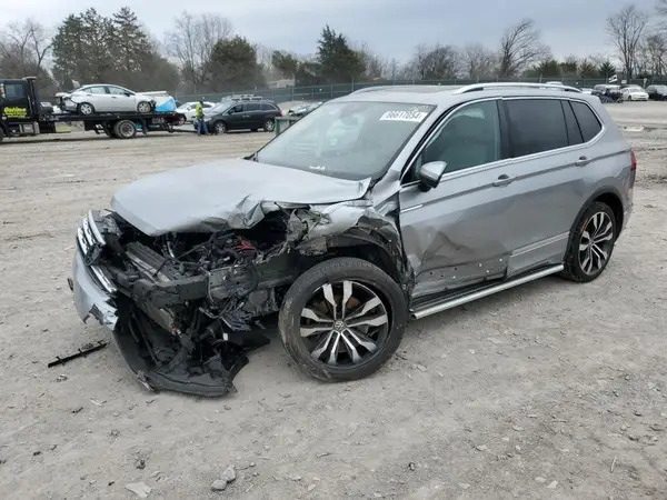 3VV4B7AX8KM116404 2019 VOLKSWAGEN TIGUAN - Image 1