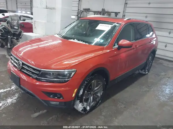 3VV4B7AX8KM116807 2019 VOLKSWAGEN TIGUAN - Image 2