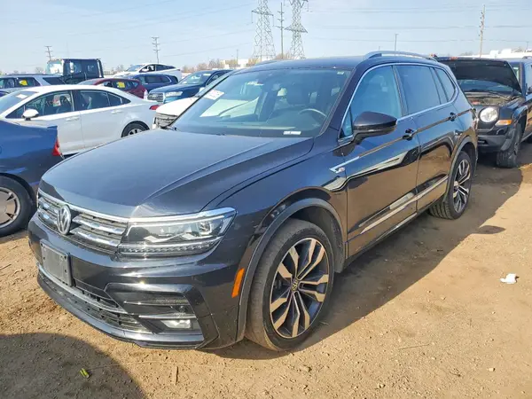 3VV4B7AX8LM028101 2020 VOLKSWAGEN TIGUAN - Image 1