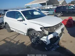3VV4B7AX8MM051427 2021 VOLKSWAGEN TIGUAN