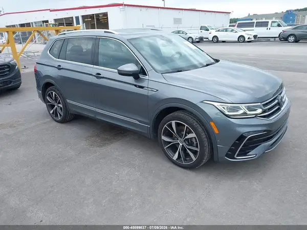 3VV4B7AX8NM176722 2022 VOLKSWAGEN TIGUAN - Image 1