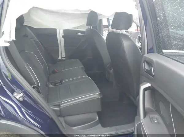 3VV4B7AX8PM038455 2023 VOLKSWAGEN TIGUAN - Image 8