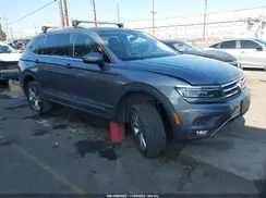 3VV4B7AX9JM001793 2018 VOLKSWAGEN TIGUAN