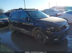 3VV4B7AX9JM190073 2018 VOLKSWAGEN TIGUAN
