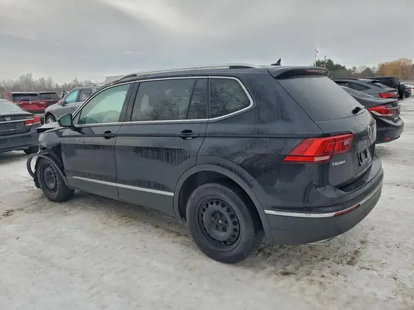 3VV4B7AX9JM191868 2018 VOLKSWAGEN TIGUAN - Image 2
