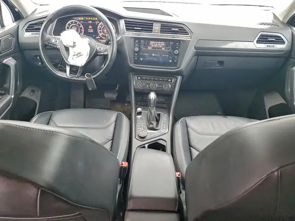 3VV4B7AX9JM191868 2018 VOLKSWAGEN TIGUAN - Image 8